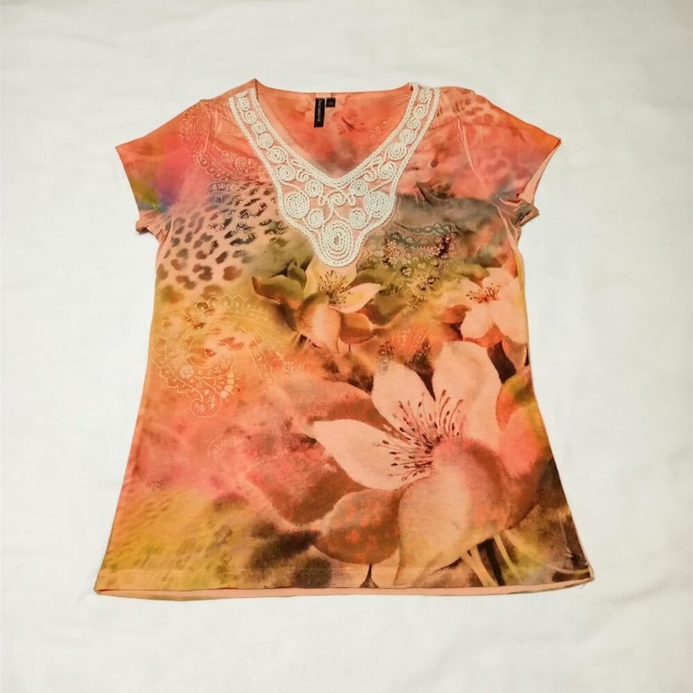 Susan Lawrence Women's Orange Floral Shirt Crochet Neckline Size M